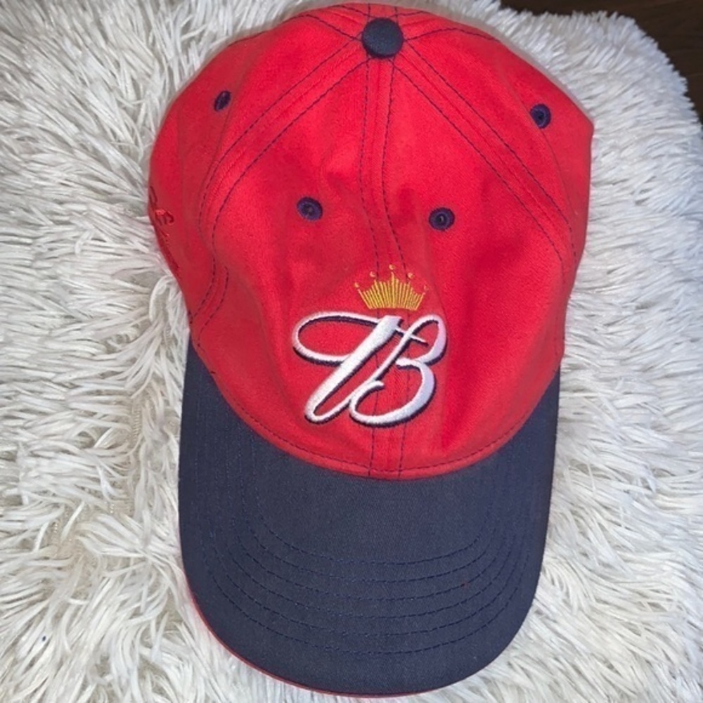 CHASE AUTHENTICS NU-FIT  BUDWEISER BASEBALL CAP by KC CAPS